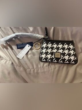 Dooney & Bourke Black and White Houndstooth Wristlet Key Pouch